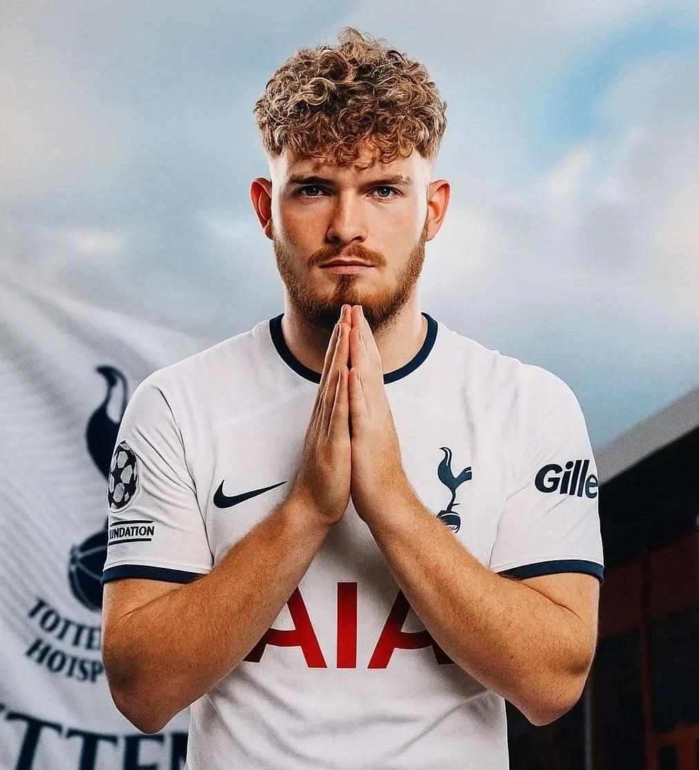 standard chartered利物浦