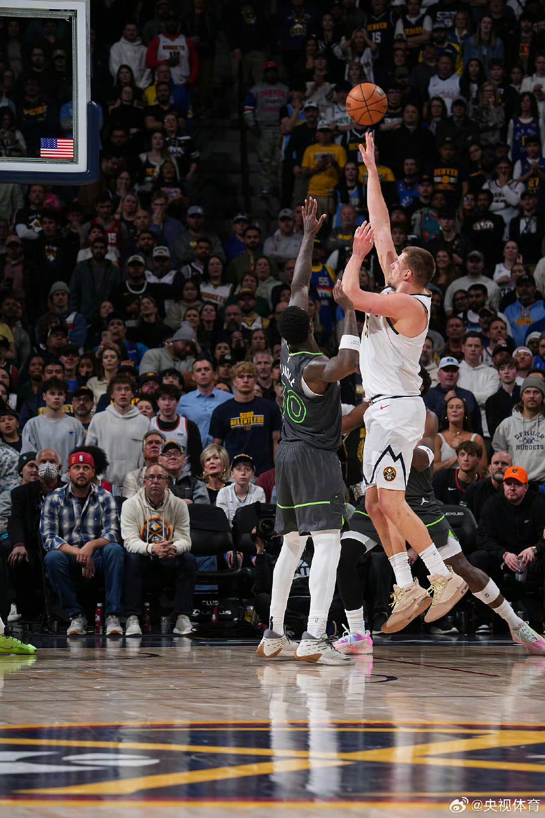 28日美网男子单打第2轮德约科维奇